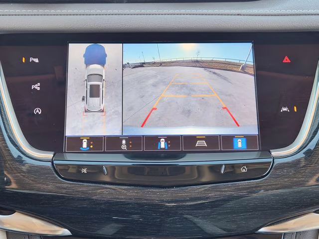 2023 Argent Silver Metallic Cadillac XT6 Premium Luxury FWD SUV