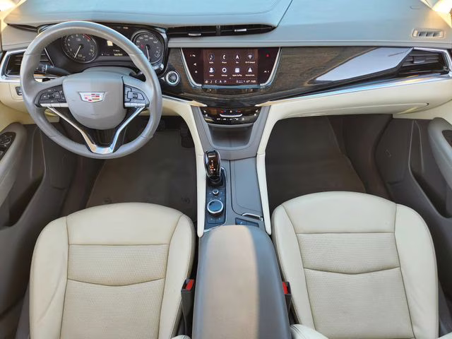 2023 Argent Silver Metallic Cadillac XT6 Premium Luxury FWD SUV