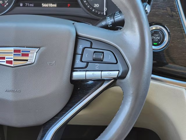 2023 Argent Silver Metallic Cadillac XT6 Premium Luxury FWD SUV