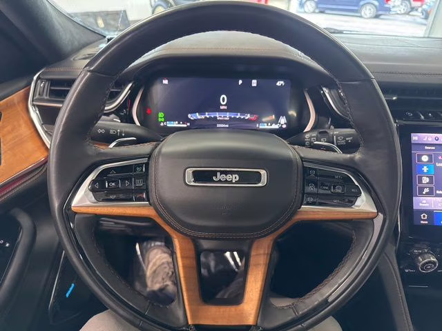 2024 Baltic Gray Metallic Clearcoat Jeep Grand Cherokee Summit Reserve 4X4 SUV