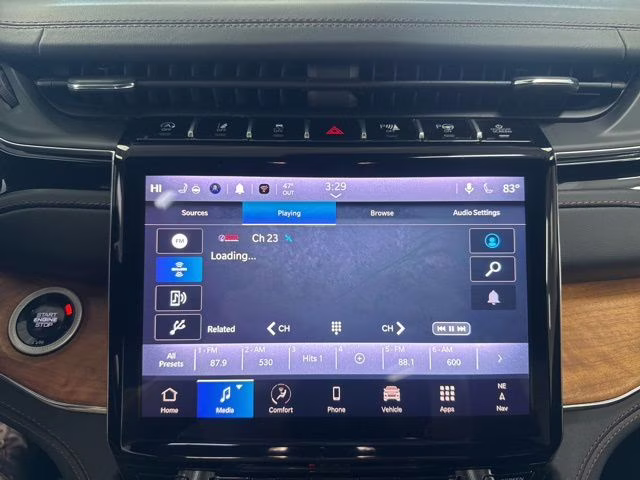 2024 Baltic Gray Metallic Clearcoat Jeep Grand Cherokee Summit Reserve 4X4 SUV