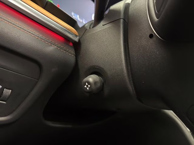 2024 Baltic Gray Metallic Clearcoat Jeep Grand Cherokee Summit Reserve 4X4 SUV