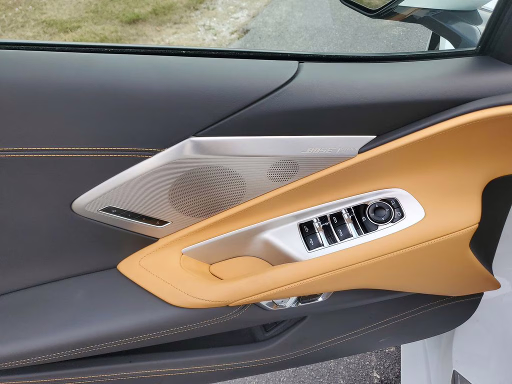 2025 Arctic White Chevrolet Corvette 3LT Convertible 1-Owner RWD Convertible