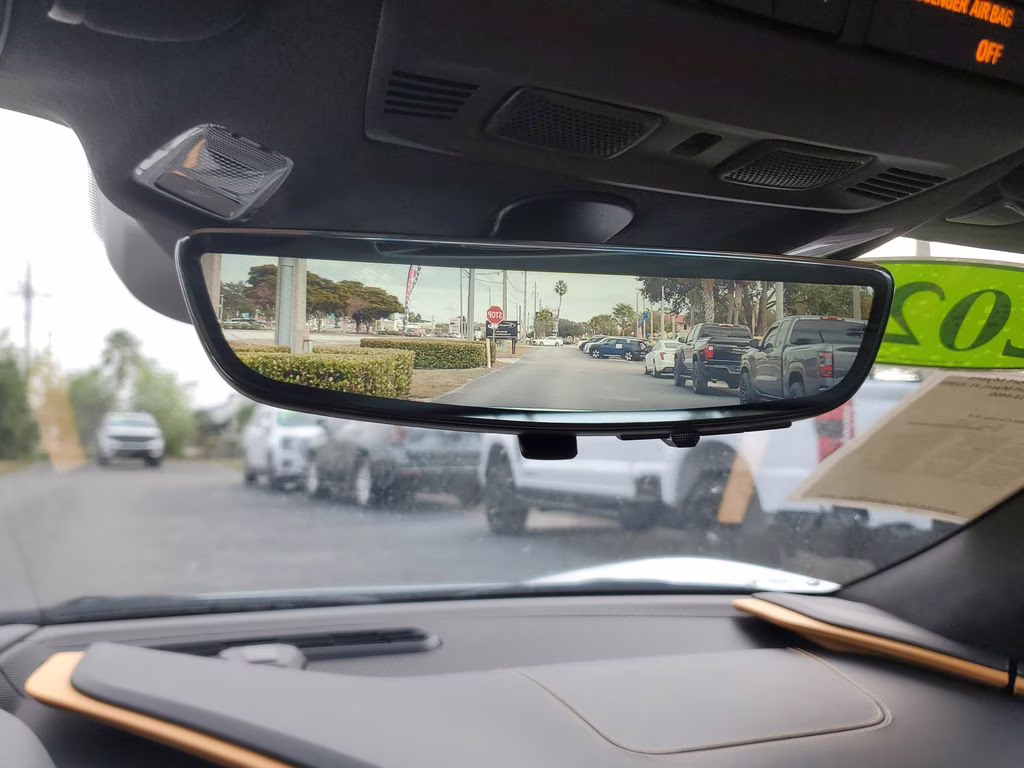 2025 Arctic White Chevrolet Corvette 3LT Convertible 1-Owner RWD Convertible