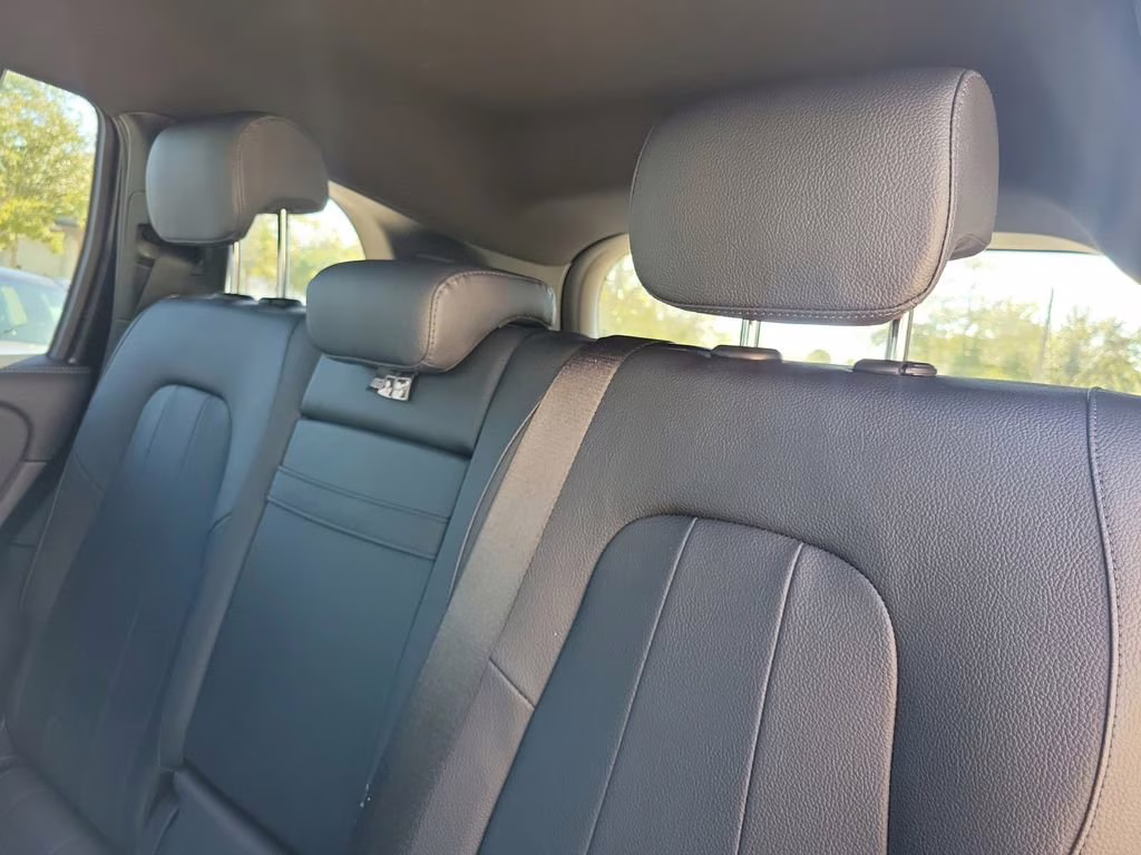 2022 Night Black Mercedes-Benz GLB 250 FWD SUV