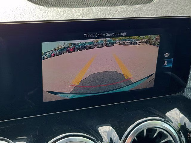 2022 Black Mercedes-Benz GLB GLB 250 FWD SUV
