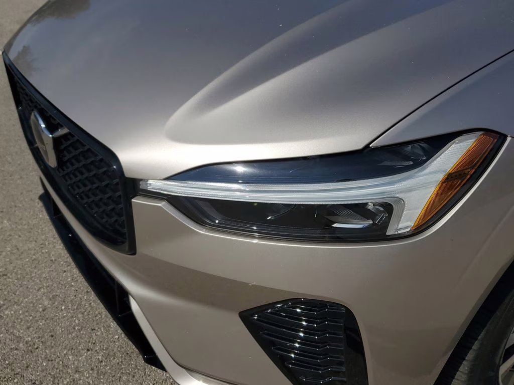 2024 Bright Dusk Metallic Volvo XC60 Core Dark Theme AWD SUV