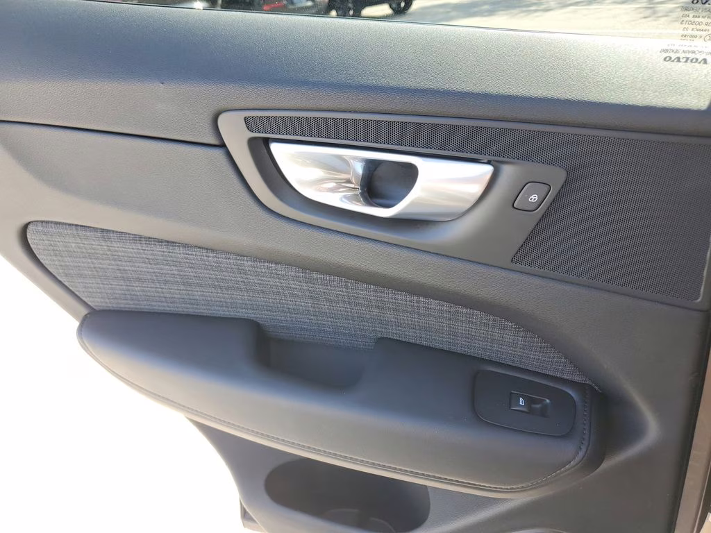 2024 Bright Dusk Metallic Volvo XC60 Core Dark Theme AWD SUV