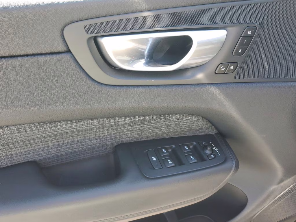 2024 Bright Dusk Metallic Volvo XC60 Core Dark Theme AWD SUV