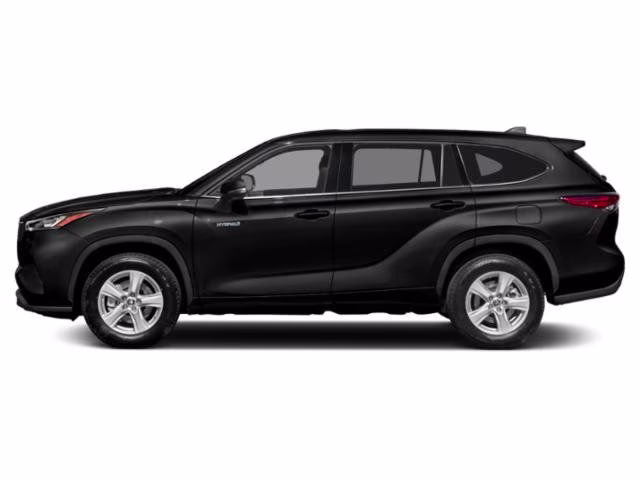 2022 Celestial Silver Metallic Toyota Highlander Hybrid XLE AWD SUV