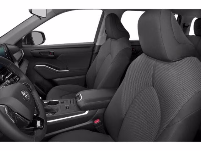 2022 Celestial Silver Metallic Toyota Highlander Hybrid XLE AWD SUV