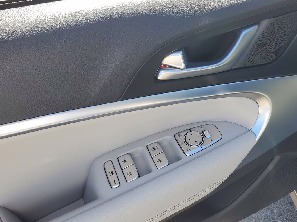 2025 Savile Silver Genesis G70 2.5T Certified AWD Sedan