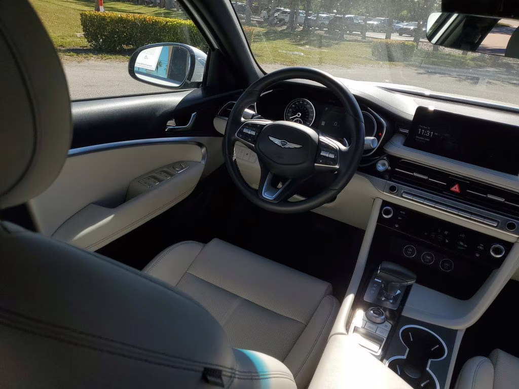 2025 Uyuni White Genesis G70 2.5T Certified RWD Sedan