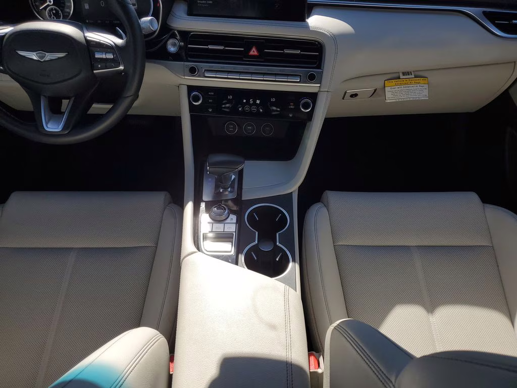 2025 Uyuni White Genesis G70 2.5T Certified RWD Sedan