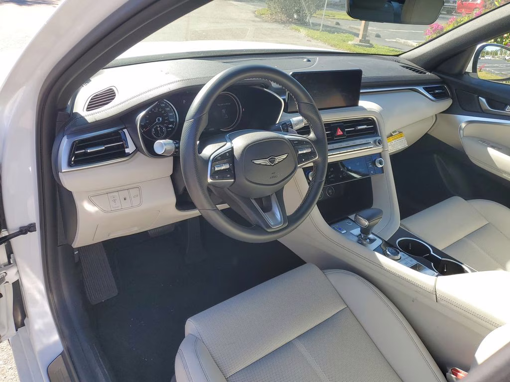 2025 Uyuni White Genesis G70 2.5T Certified RWD Sedan