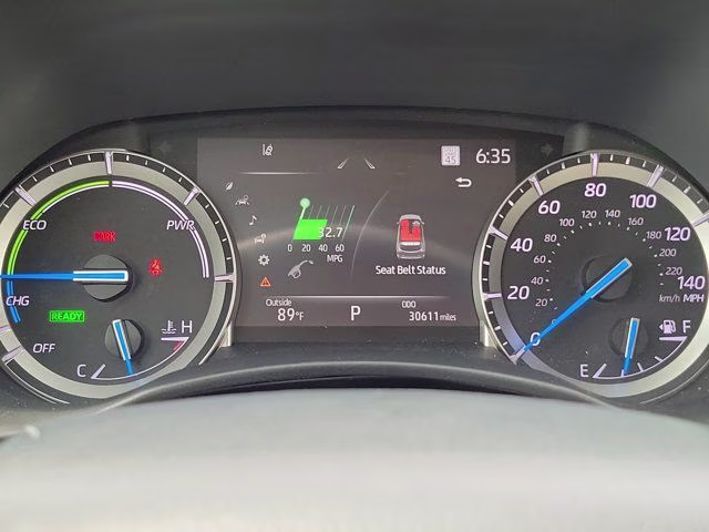 2022 Celestial Silver Metallic Toyota Highlander Hybrid XLE AWD SUV
