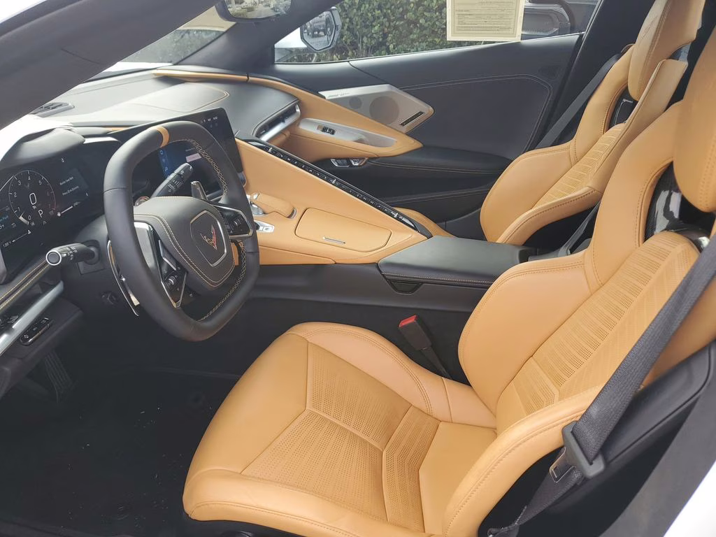 2025 Arctic White Chevrolet Corvette 3LT Convertible 1-Owner RWD Convertible