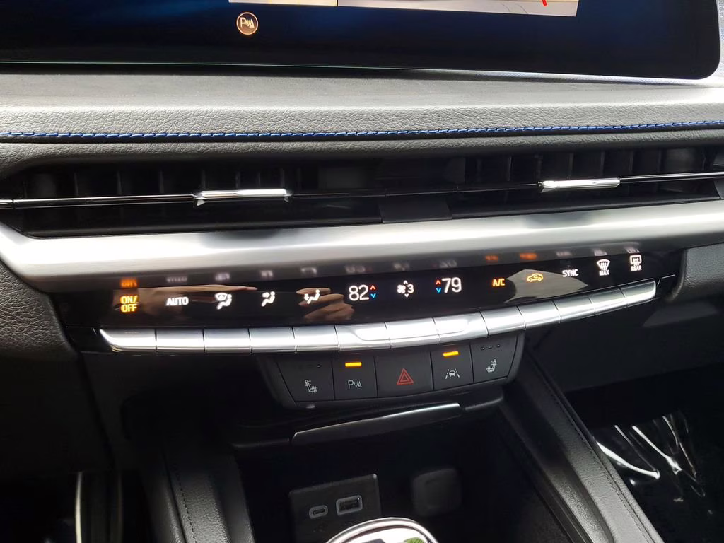 2025 Stellar Black Metallic Cadillac XT4 FWD Sport FWD SUV