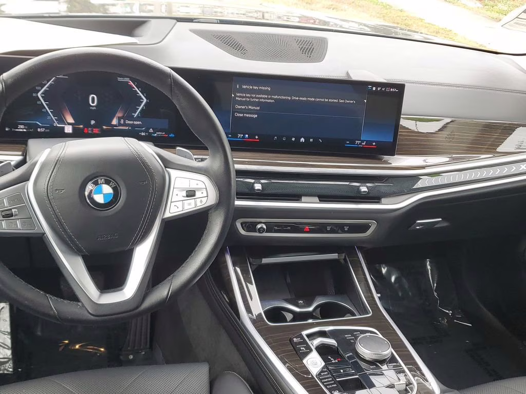 2024 Black Sapphire Metallic BMW X7 xDrive40i AWD SUV