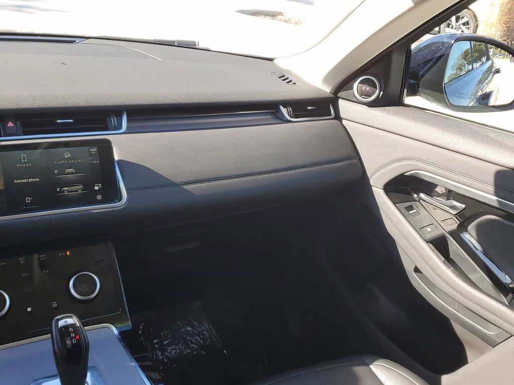 2023 Seoul Pearl Silver Metallic Land Rover Range Rover Evoque SE AWD SUV