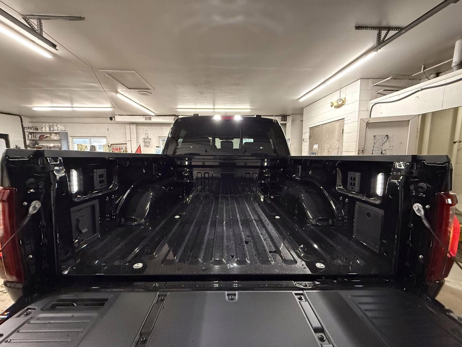 2026 Agate Black Metallic Ford F-150 XLT 4X4 Truck