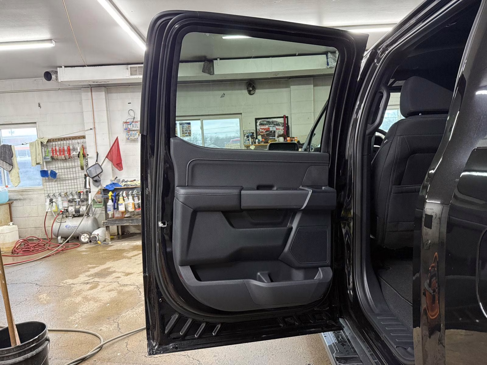 2026 Agate Black Metallic Ford F-150 XLT 4X4 Truck