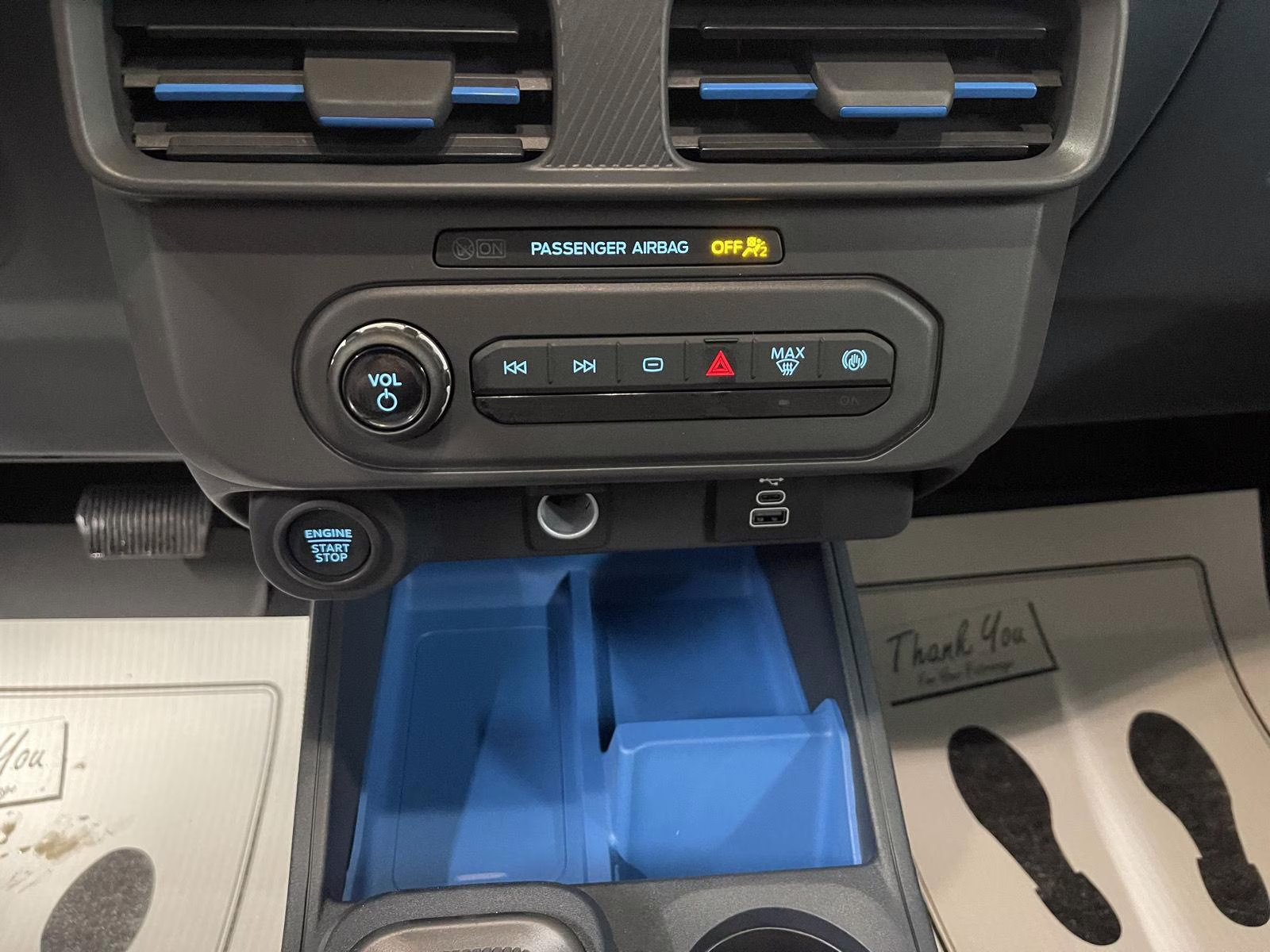 2026 Carbonized Gray Metallic Ford Maverick XLT FWD Truck