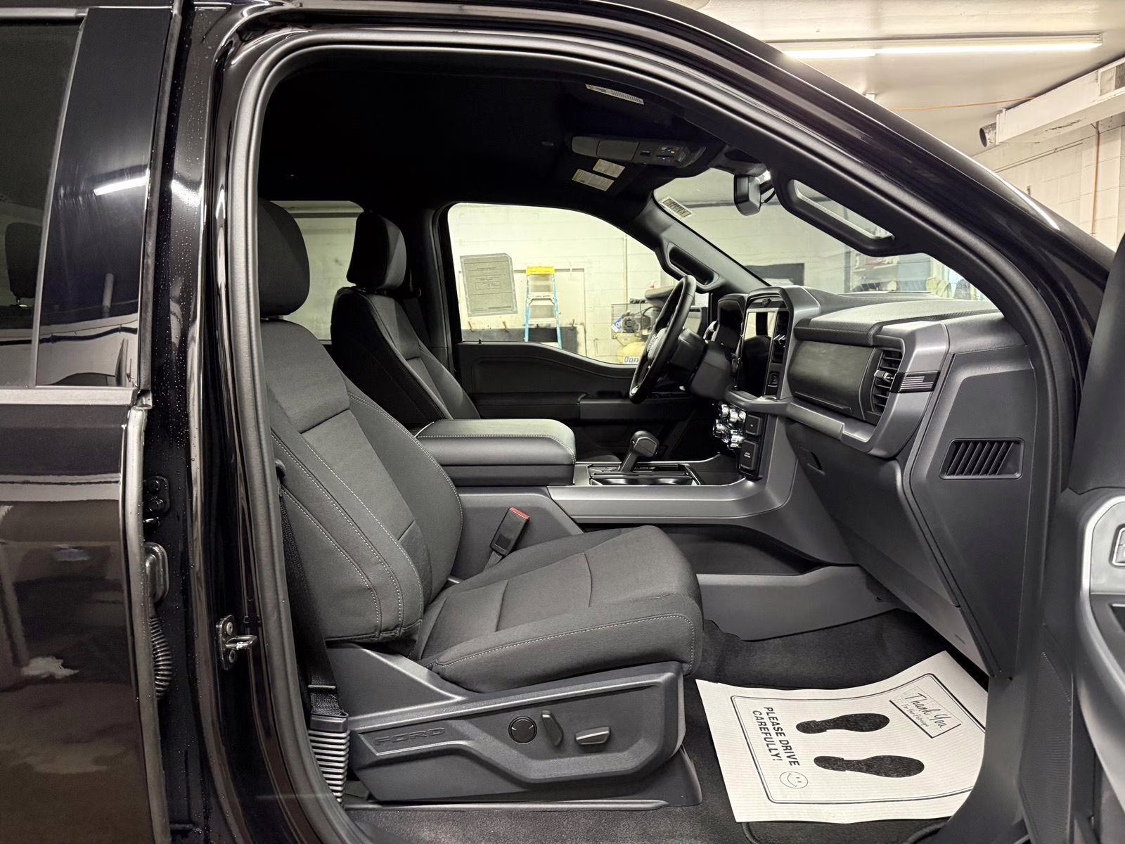 2026 Agate Black Metallic Ford F-150 XLT 4X4 Truck