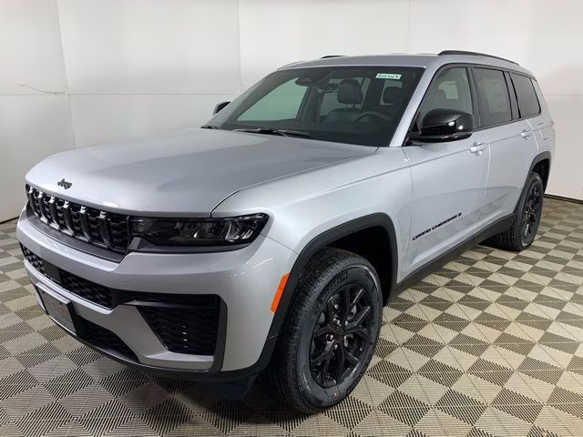 2026 Silver Zynith Jeep Grand Cherokee L Altitude 4X4 SUV
