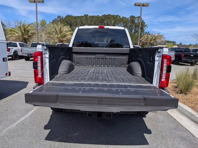 2026 Oxford White Ford Super Duty F-250 SRW Roush 4X4 Truck