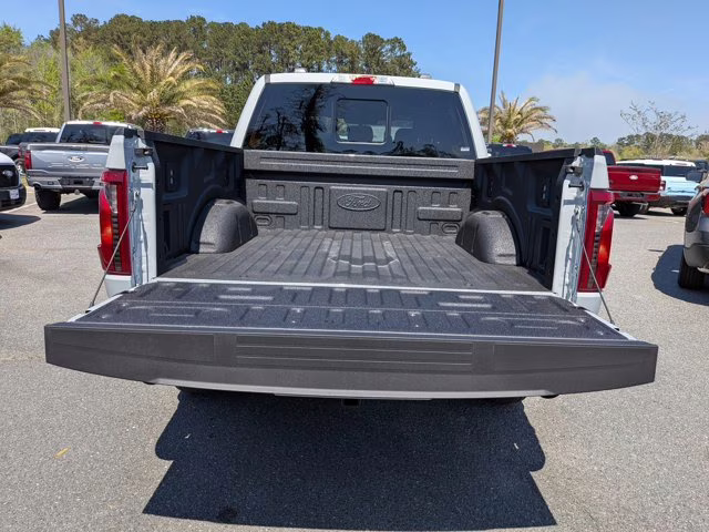 2026 Avalanche Ford F-150 XLT 4X4 Truck