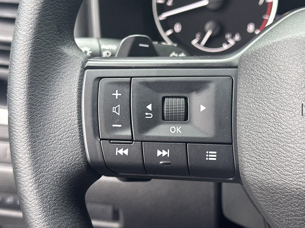 2025 Brilliant Silver Metallic Nissan Rogue S AWD SUV