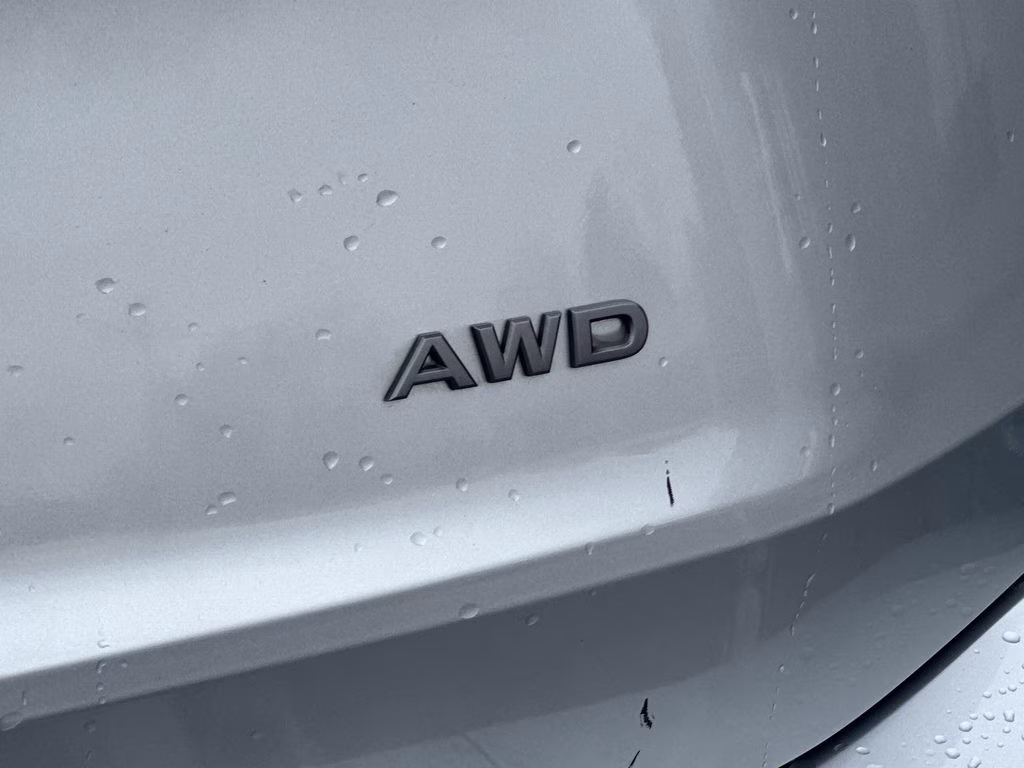 2025 Brilliant Silver Metallic Nissan Rogue S AWD SUV