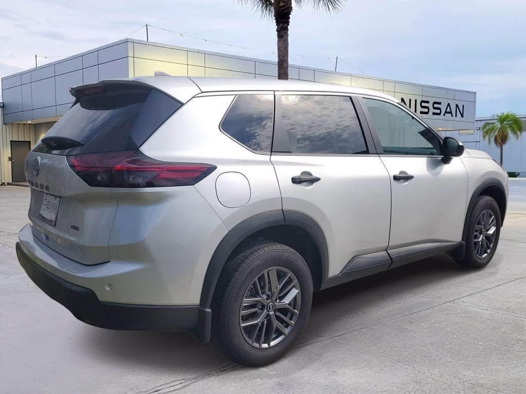 2025 Brilliant Silver Metallic Nissan Rogue S AWD SUV