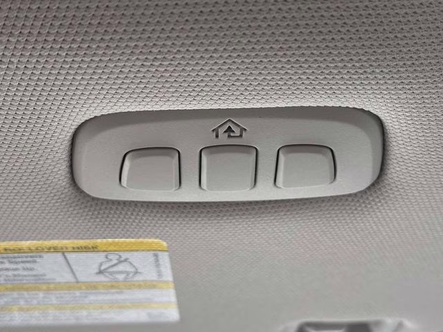 2025 Star White Metallic Tri-Coat Ford Expedition Platinum 4X4 SUV