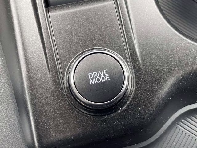 2026 White Metallic Ford Explorer Active 4X4 SUV