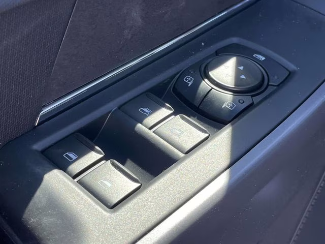 2026 Avalanche Ford F-150 XLT 4X4 Truck