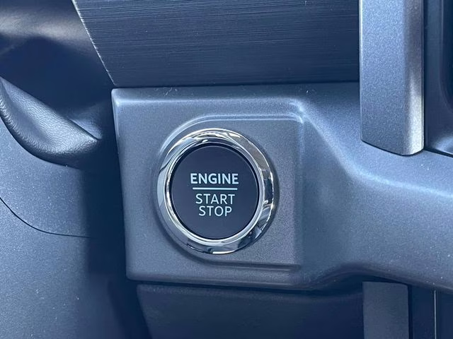 2026 Avalanche Ford F-150 XLT 4X4 Truck