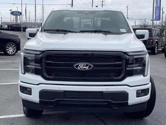 2026 Oxford White Ford F-150 Lariat 4X4 Truck