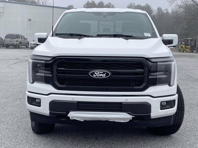 2026 Oxford White Ford F-150 Lariat 4X4 Truck