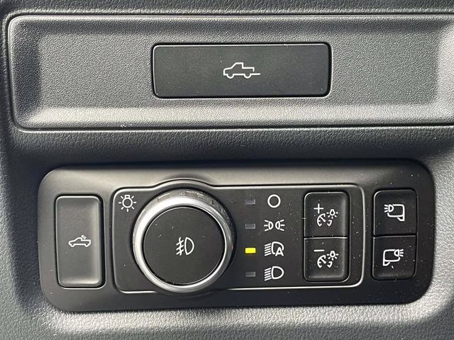 2026 Silver Metallic Ford F-150 Lariat 4X4 Truck