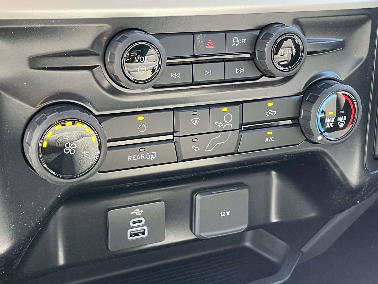 2026 Black Metallic Ford Super Duty F-250 SRW XL 4X4 Truck