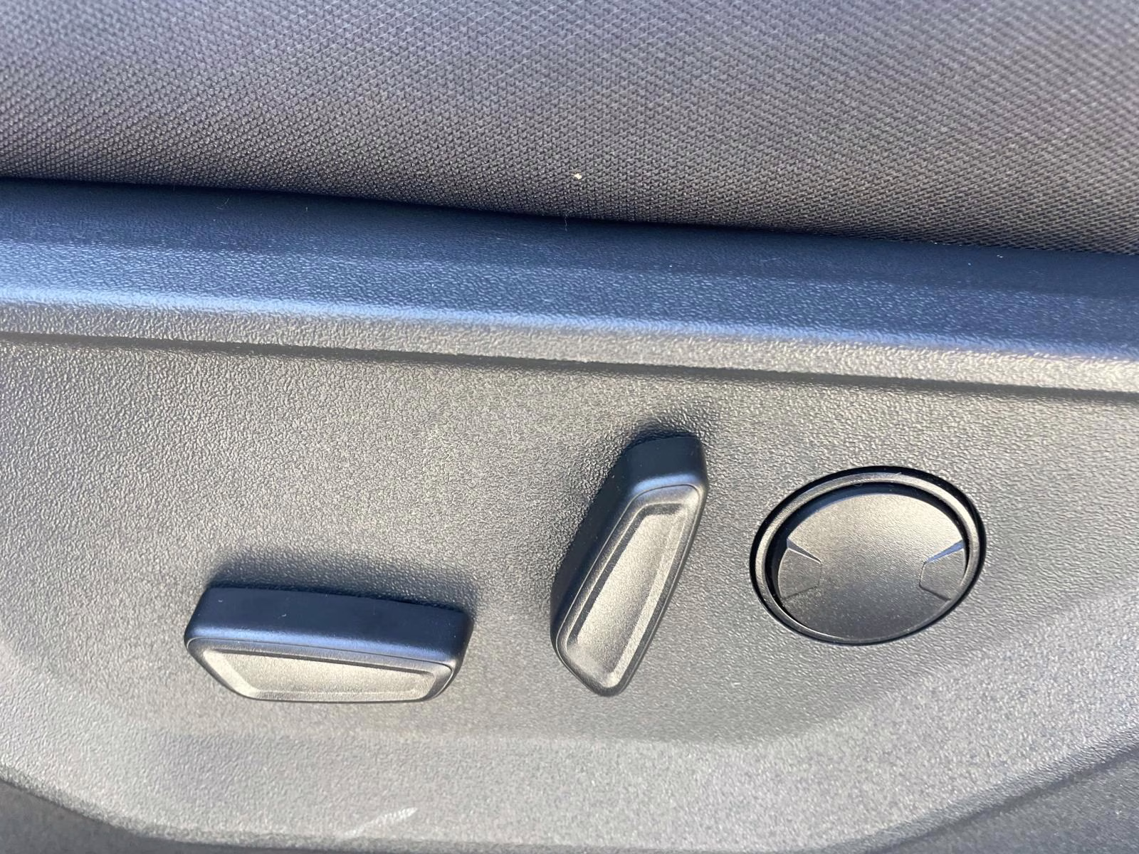 2026 Avalanche Ford F-150 XLT 4X4 Truck