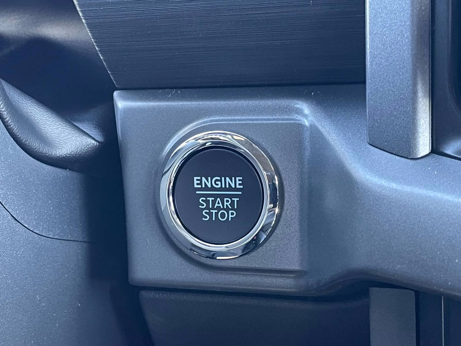 2026 Avalanche Ford F-150 XLT 4X4 Truck