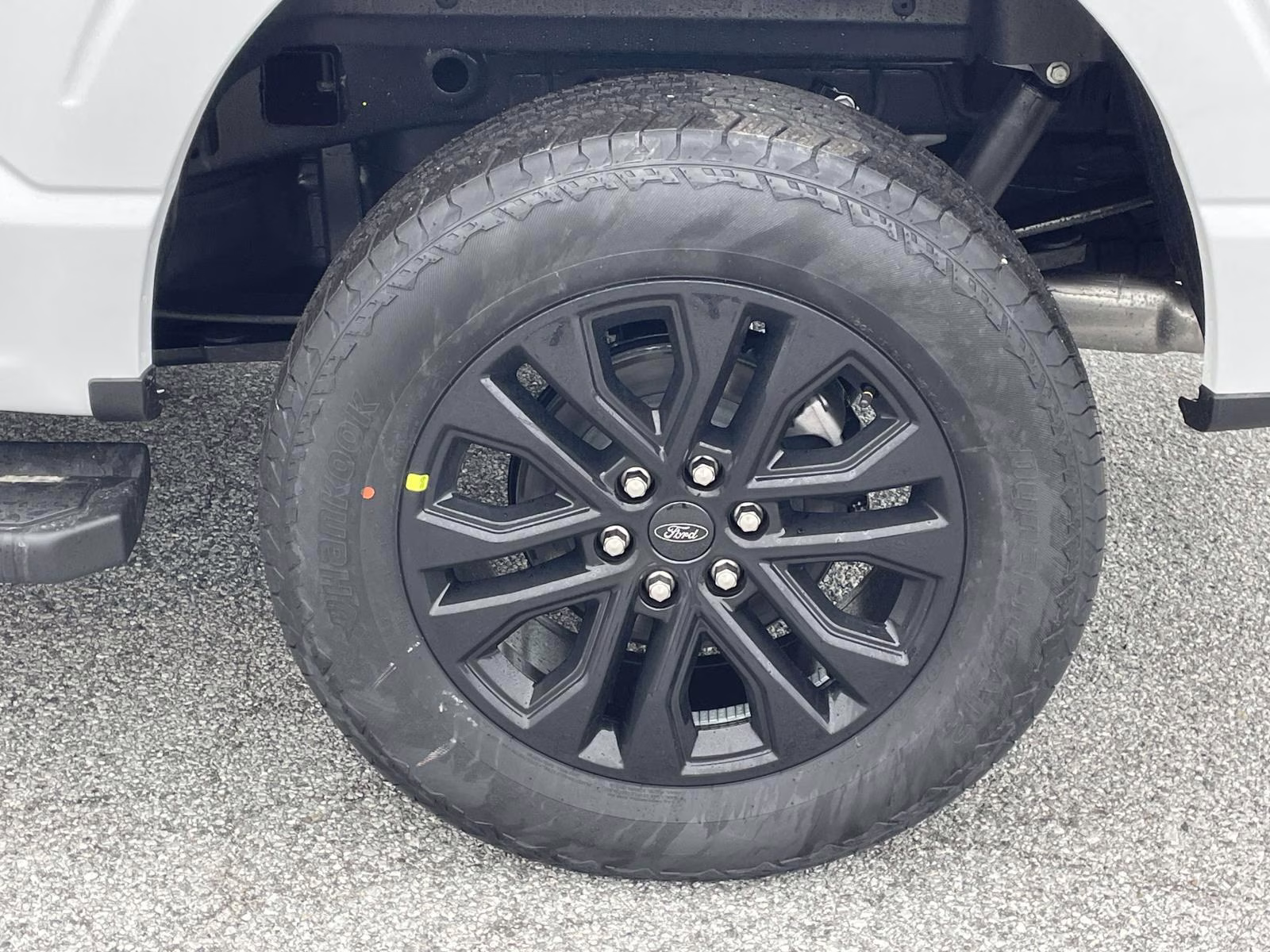 2026 Oxford White Ford F-150 Lariat 4X4 Truck