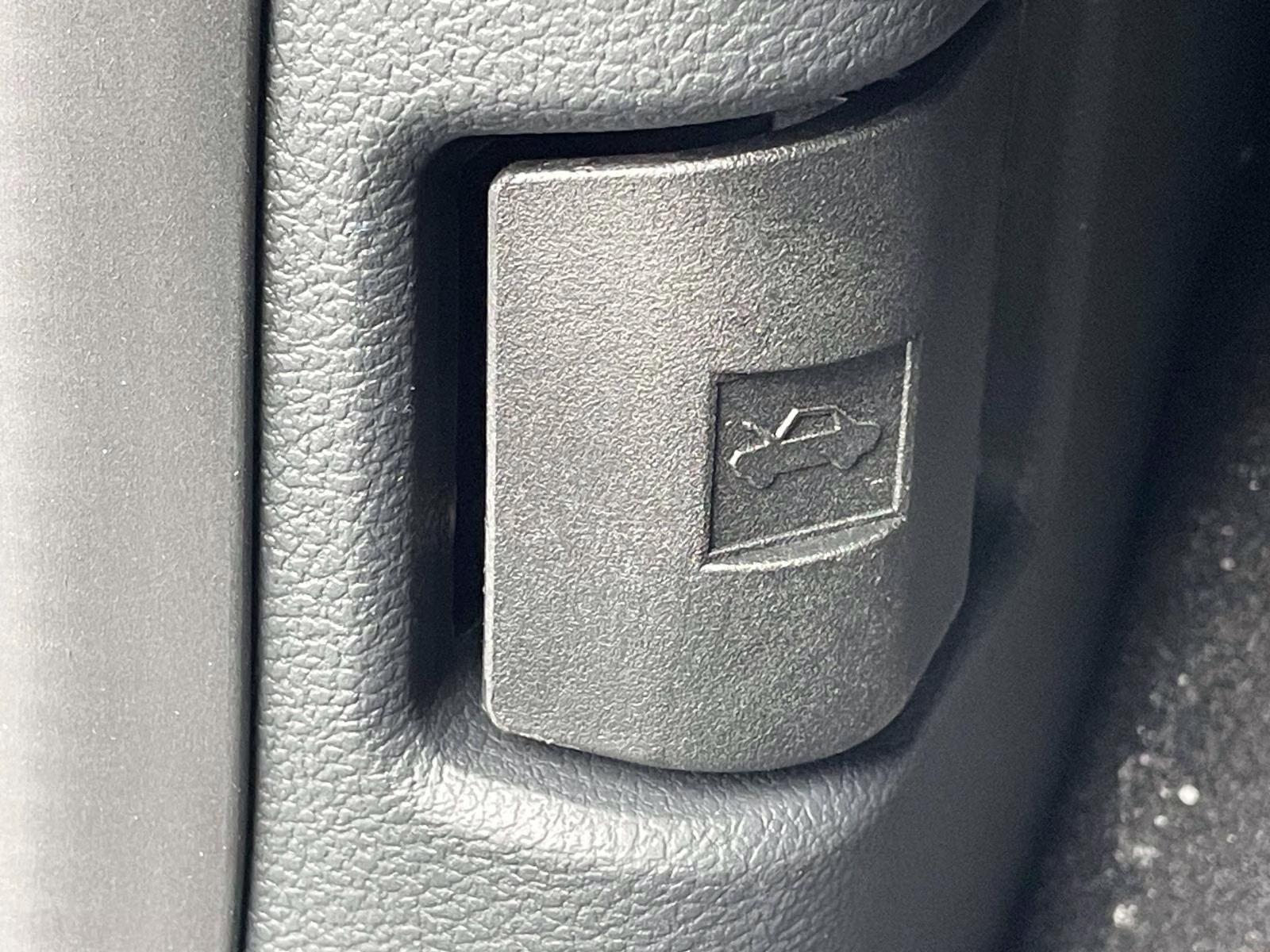 2026 Silver Metallic Ford F-150 Lariat 4X4 Truck