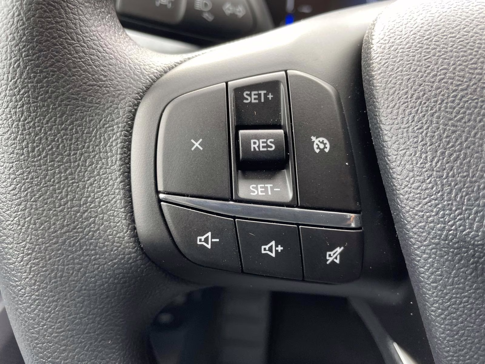 2026 Shadow Black Ford Maverick XLT AWD Truck