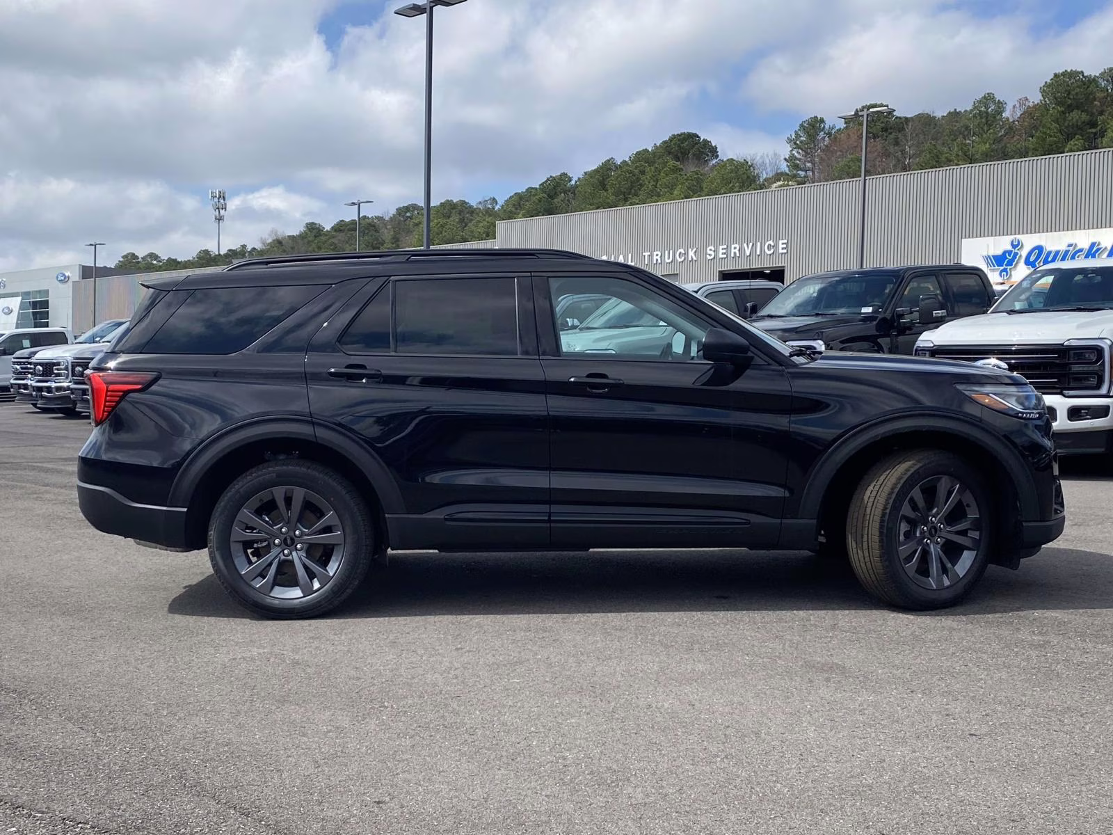 2026 Black Metallic Ford Explorer Active 4X4 SUV