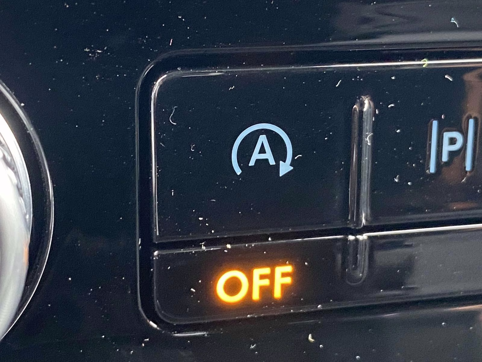 2026 White Metallic Ford Explorer Active 4X4 SUV