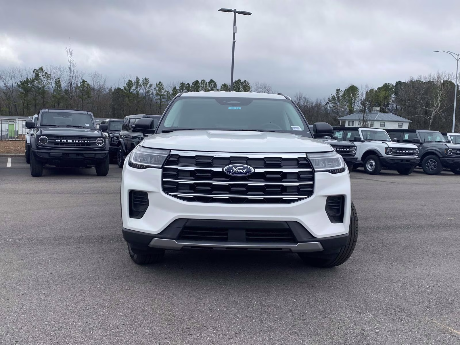2026 White Metallic Ford Explorer Active 4X4 SUV